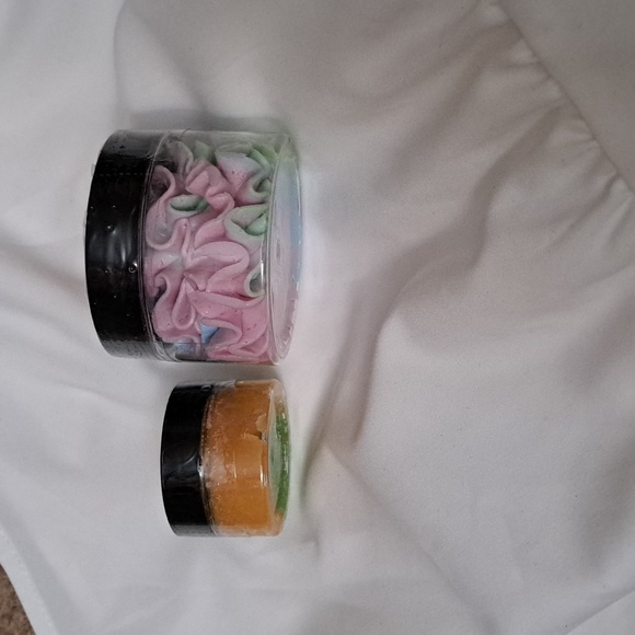 Enticing Luxx Sherbert Soap & Lip Scrub NWT sealed - Picture 6 of 8